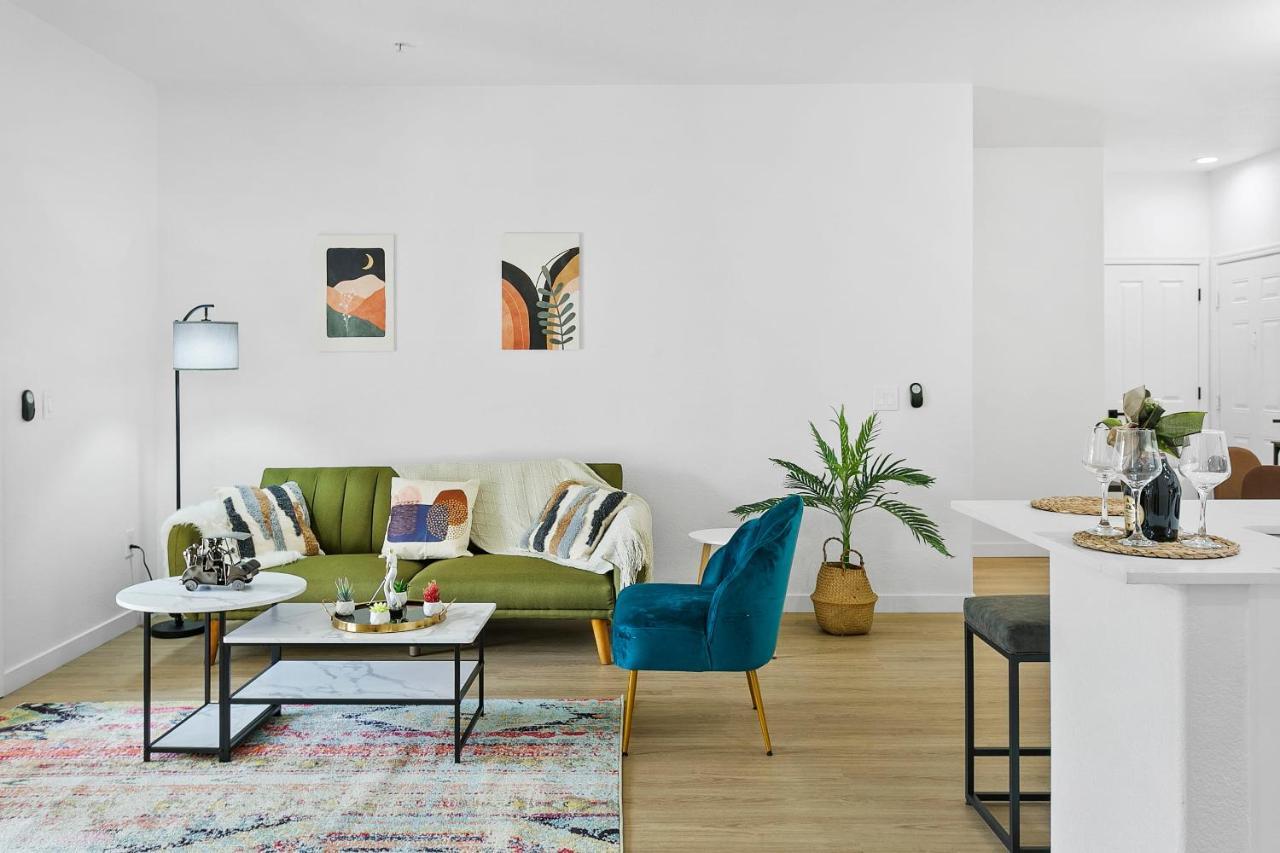 Cozysuites Glendale By The Stadium With Pool 03 Εξωτερικό φωτογραφία