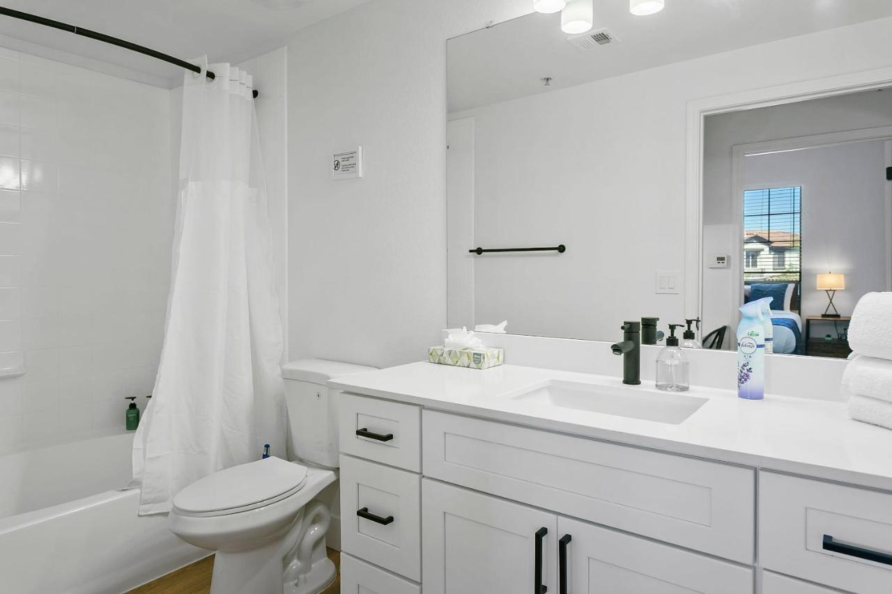 Cozysuites Glendale By The Stadium With Pool 03 Εξωτερικό φωτογραφία