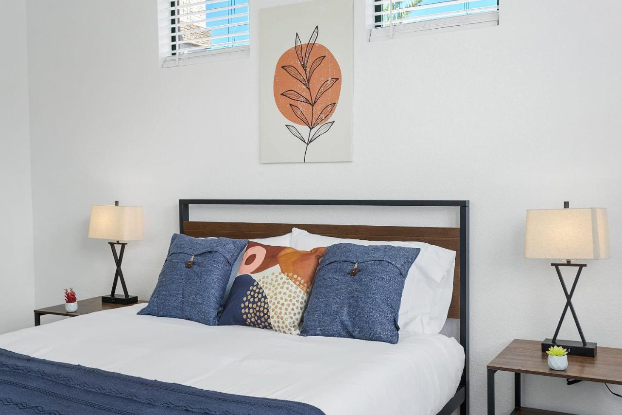 Cozysuites Glendale By The Stadium With Pool 03 Εξωτερικό φωτογραφία