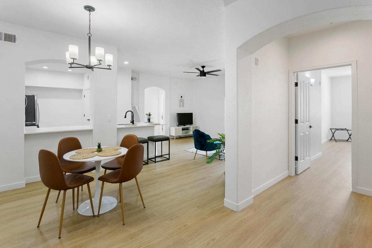 Cozysuites Glendale By The Stadium With Pool 03 Εξωτερικό φωτογραφία