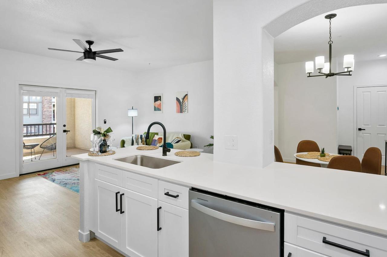 Cozysuites Glendale By The Stadium With Pool 03 Εξωτερικό φωτογραφία